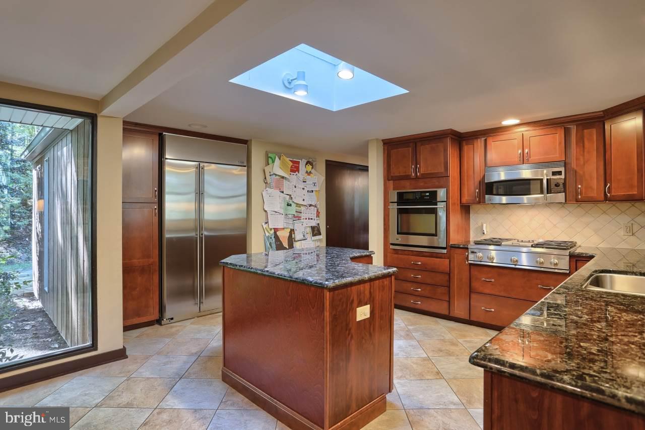 99 Laurel Ridge Road Hershey, PA 17033 - Photo 8 of 25