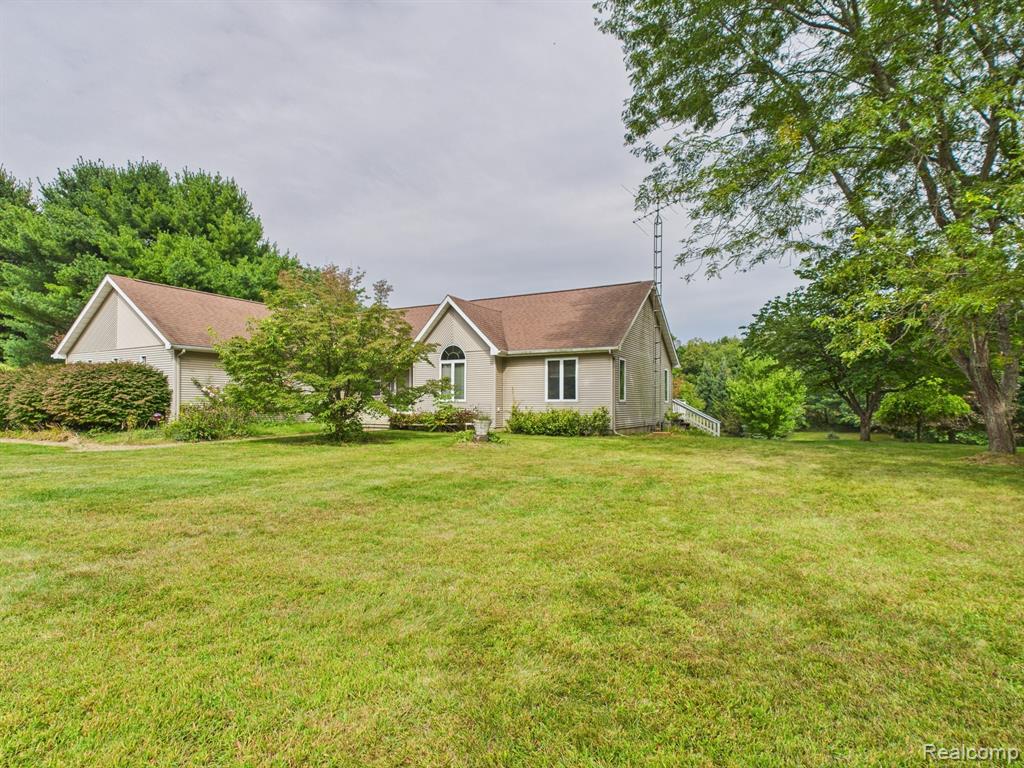 2843 North Branch Road North Branch, MI 48461 - Photo 2 of 58 Gallery Image 2