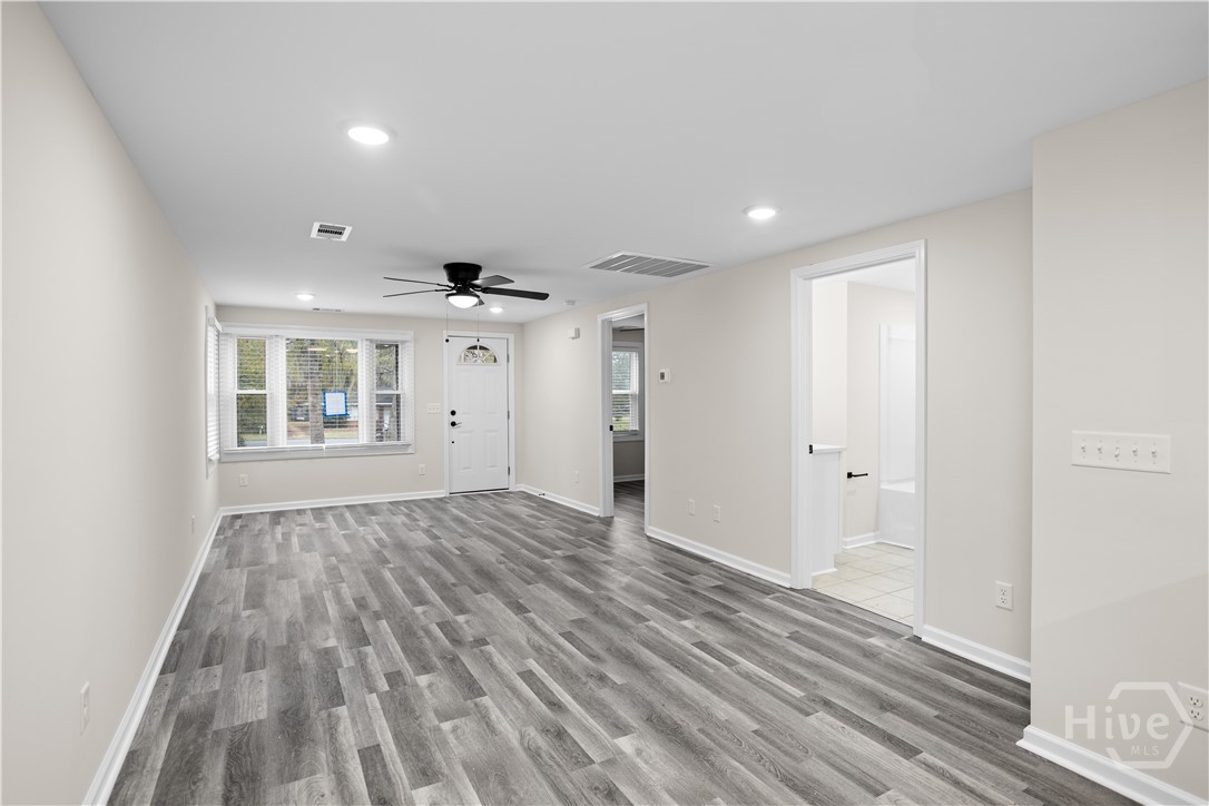 104 Smith Avenue Savannah, GA 31408 - Photo 5 of 15