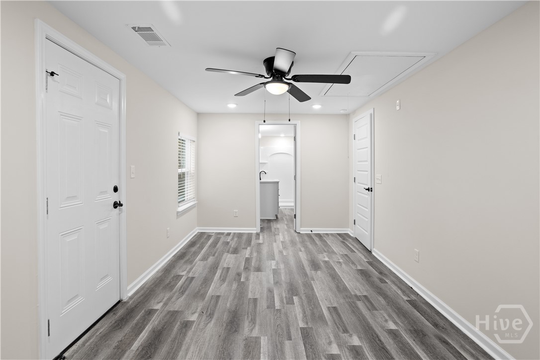 104 Smith Avenue Savannah, GA 31408 - Photo 9 of 15