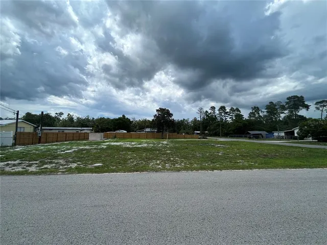 $61,000 | 28245 Bougainvillea Avenue, Paisley, FL 32767