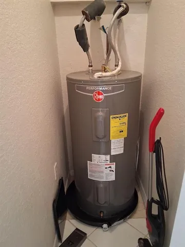 $3,300 | 6864 Torch Key Street, Lake Worth, FL 33467