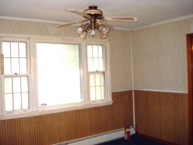 520 South State Road Lanesborough, MA 01237 - Photo 4 of 12 Dinning