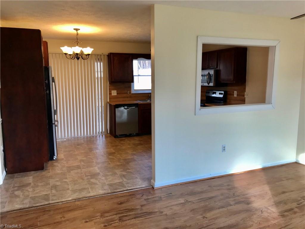 128 Maple Ridge Drive King, NC 27021 - Photo 5 of 25