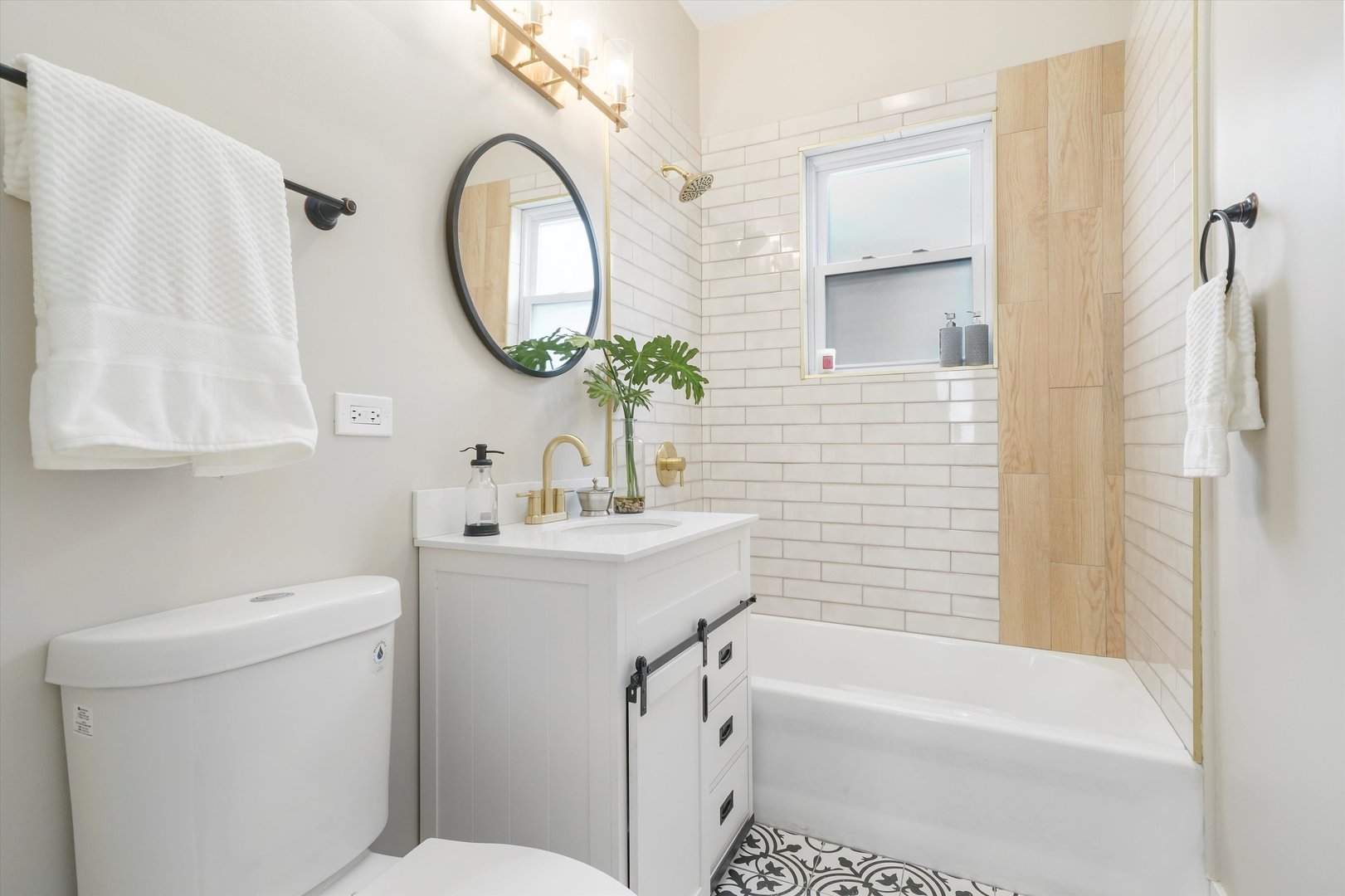 12944 South Commercial Avenue Chicago, IL 60633 - Photo 13 of 28