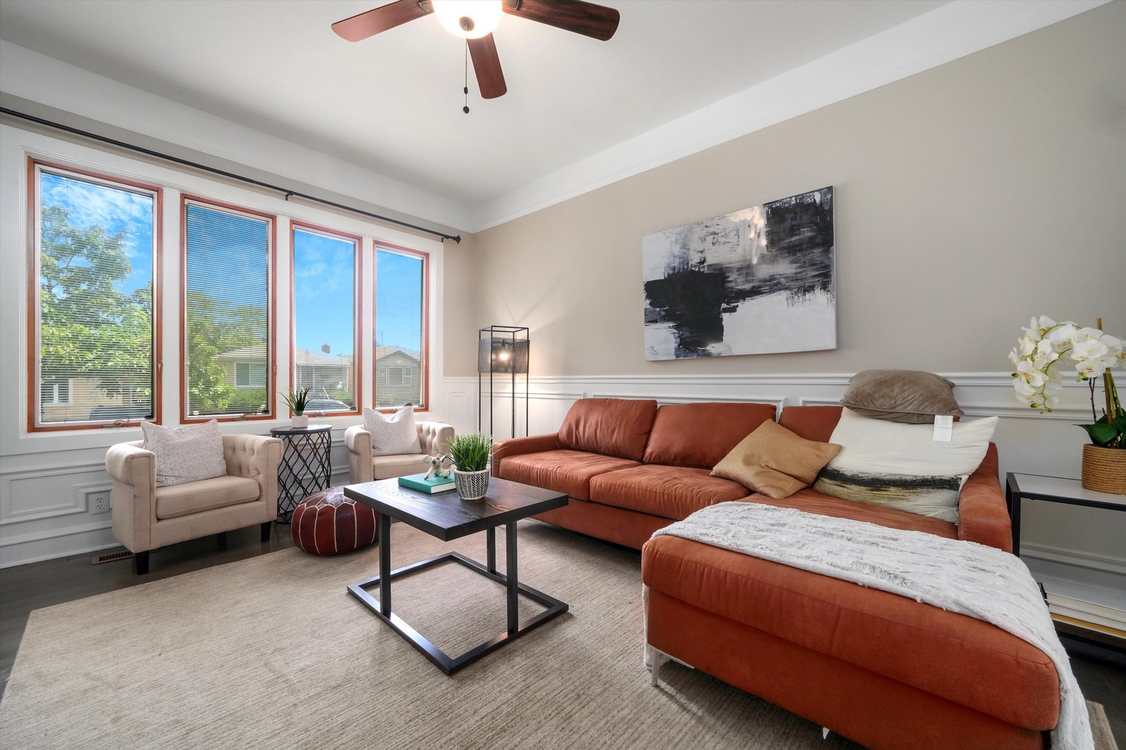 12944 South Commercial Avenue Chicago, IL 60633 - Photo 3 of 28
