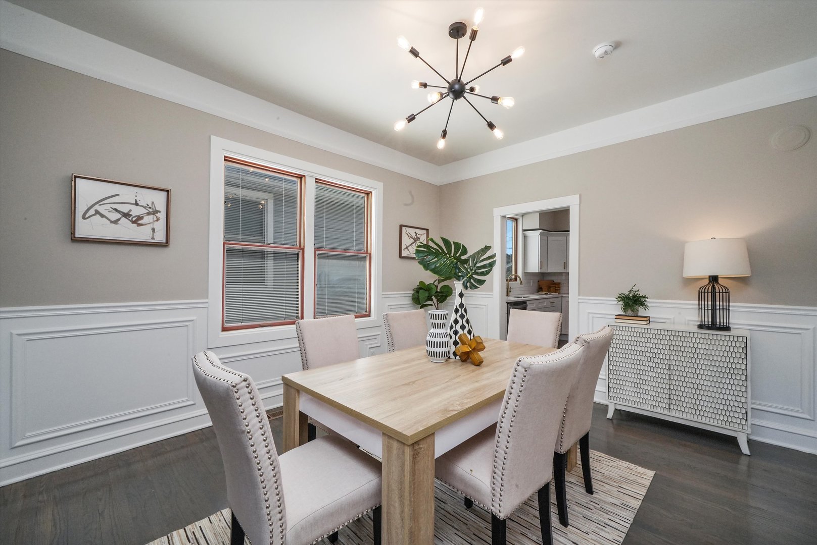 12944 South Commercial Avenue Chicago, IL 60633 - Photo 7 of 28