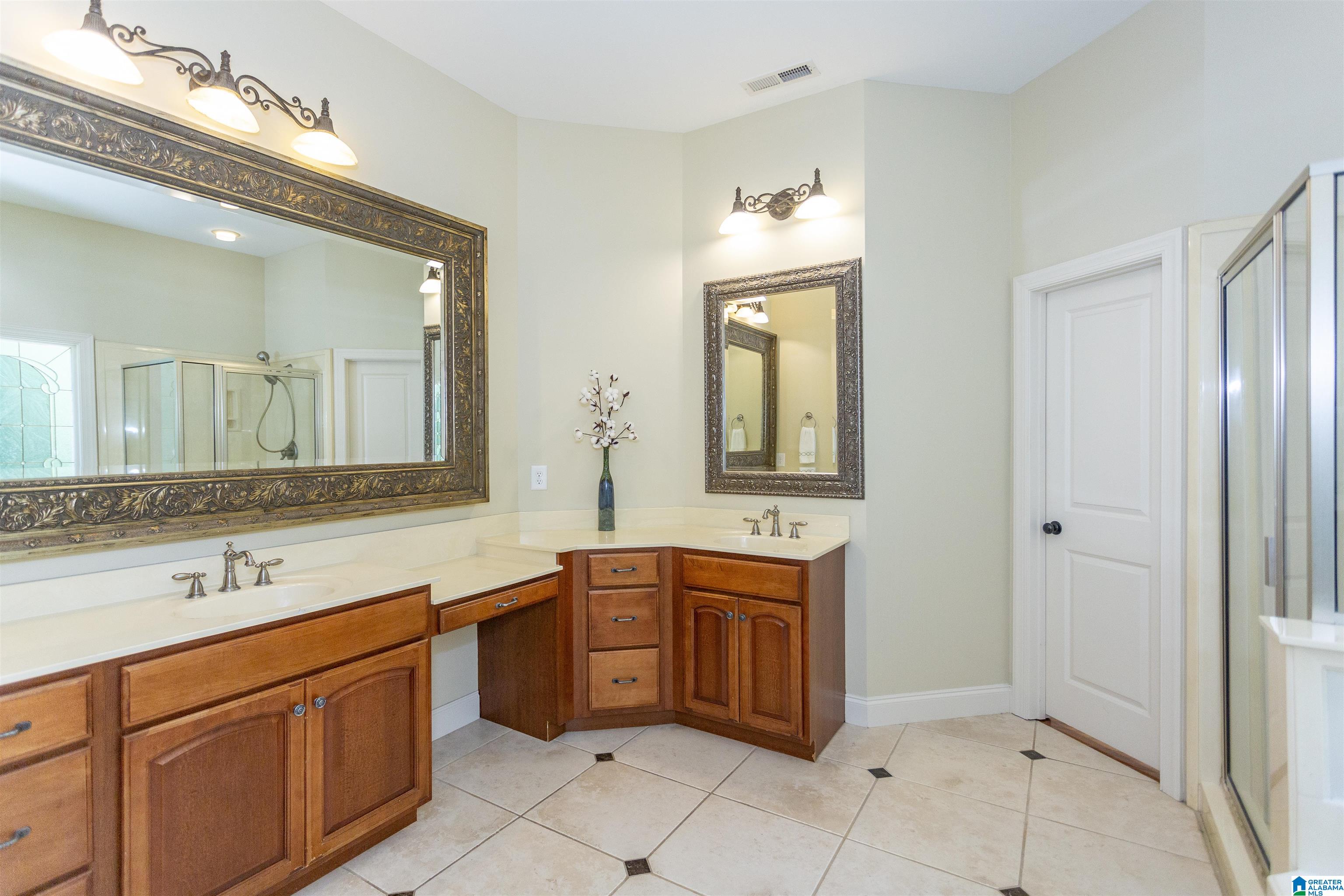 146 High Hampton Drive Pelham, AL 35124 - Photo 37 of 76
