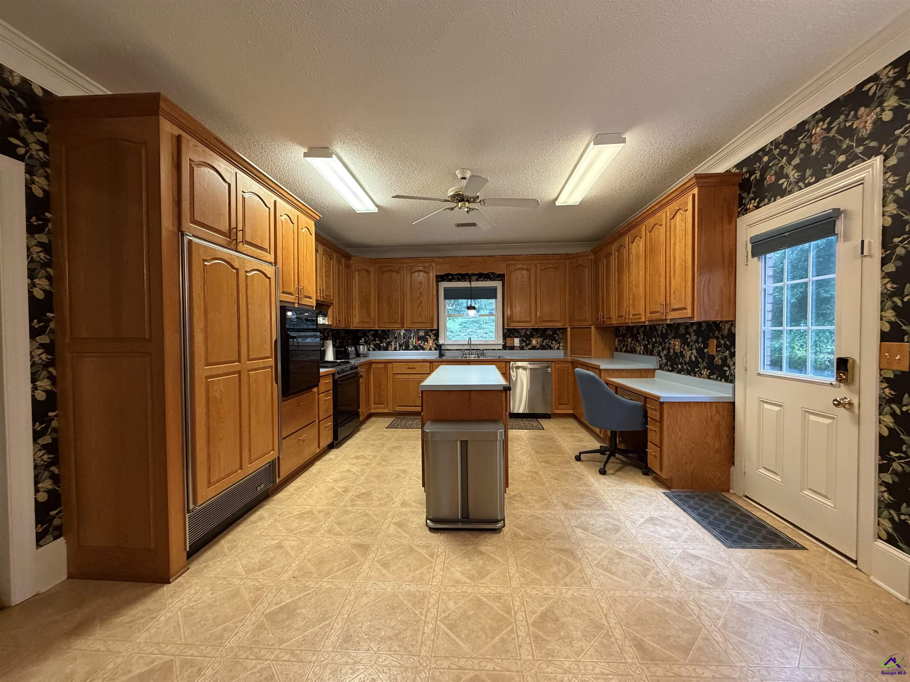 110 Holly Drive Warner Robins, GA 31088 - Photo 17 of 80