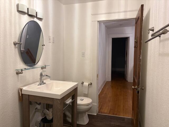 2013 Taylor Avenue Racine, WI 53403 - Photo 12 of 24 Main Bath 2