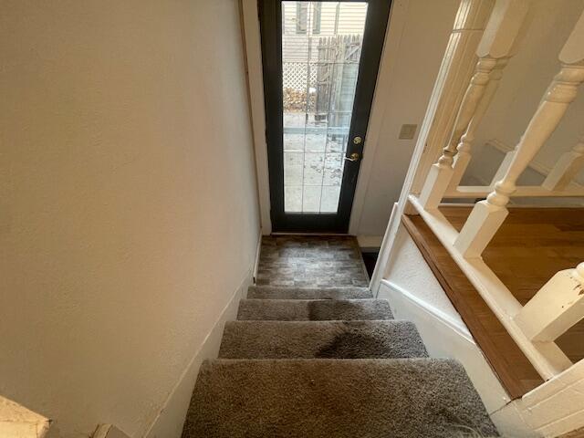 2013 Taylor Avenue Racine, WI 53403 - Photo 16 of 24 Rear hall