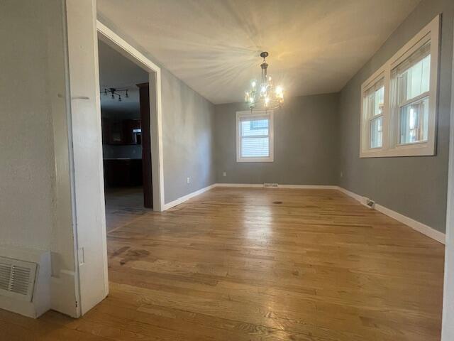 2013 Taylor Avenue Racine, WI 53403 - Photo 5 of 24 LR or DR