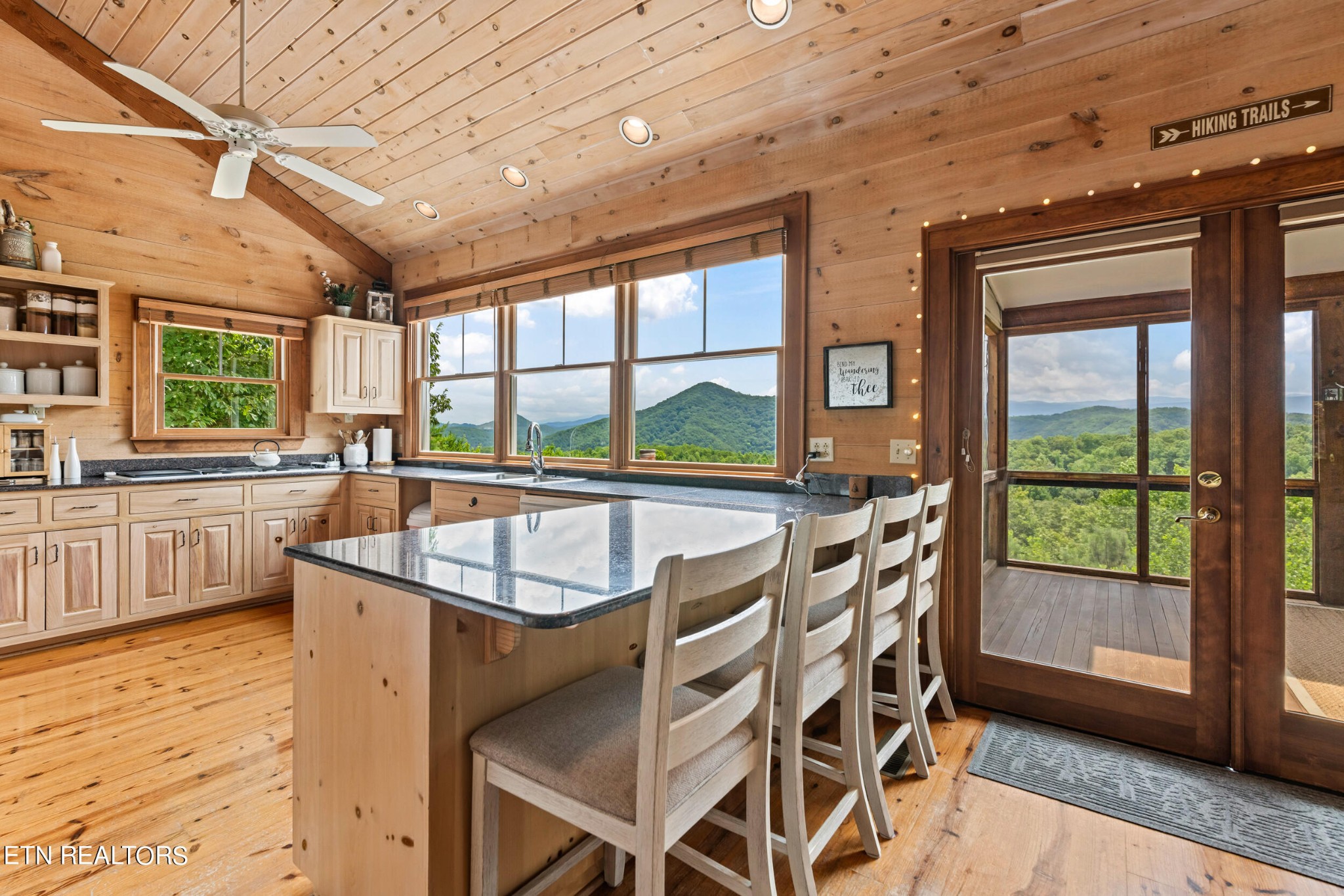 2131 Sky Top Road Walland, TN 37886 - Photo 14 of 60 Gallery Image 14