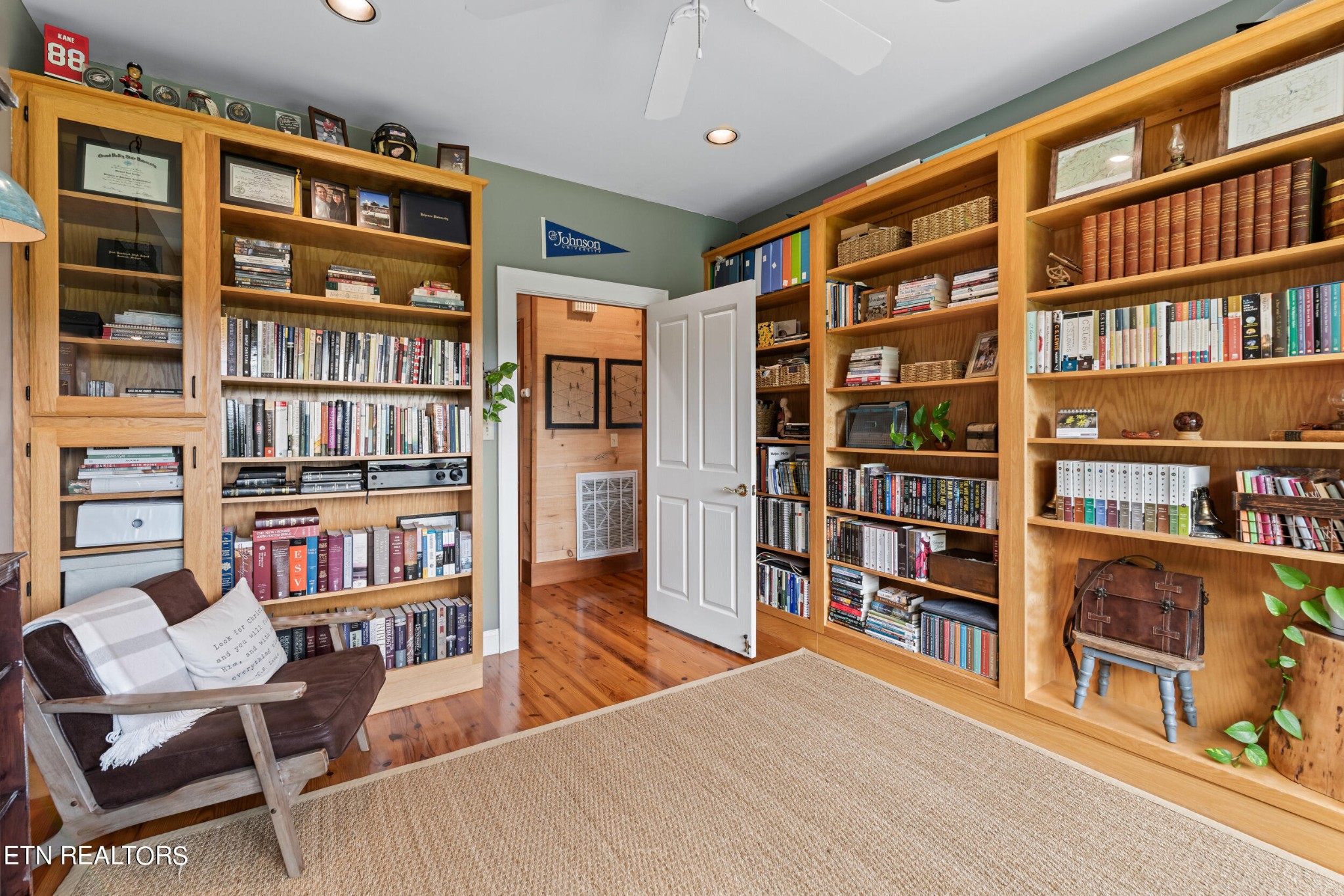 2131 Sky Top Road Walland, TN 37886 - Photo 38 of 60 Gallery Image 38