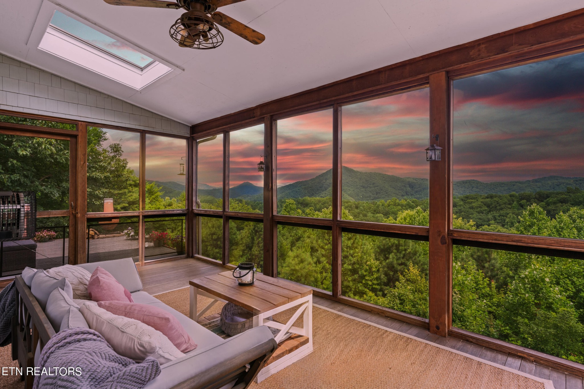 2131 Sky Top Road Walland, TN 37886 - Photo 46 of 60 Gallery Image 46
