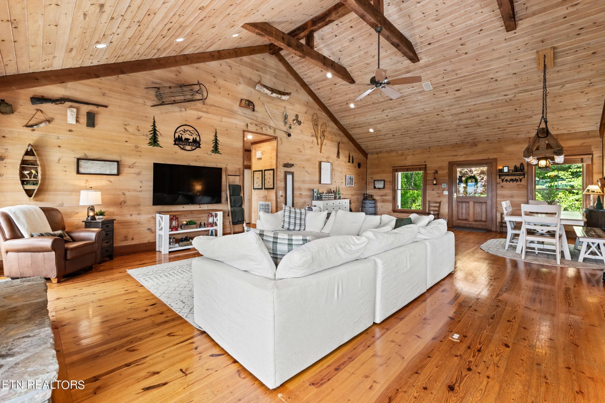 2131 Sky Top Road Walland, TN 37886 - Photo 8 of 60 Gallery Image 8