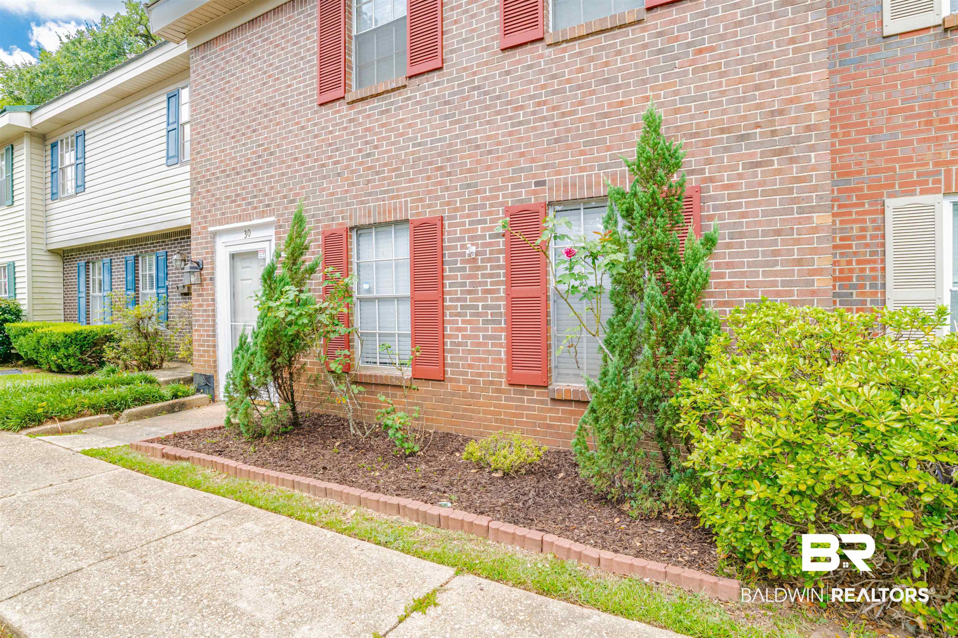 4017 Cottage Hill Road, Unit 30 Mobile, AL 36609 - Photo 1 of 27