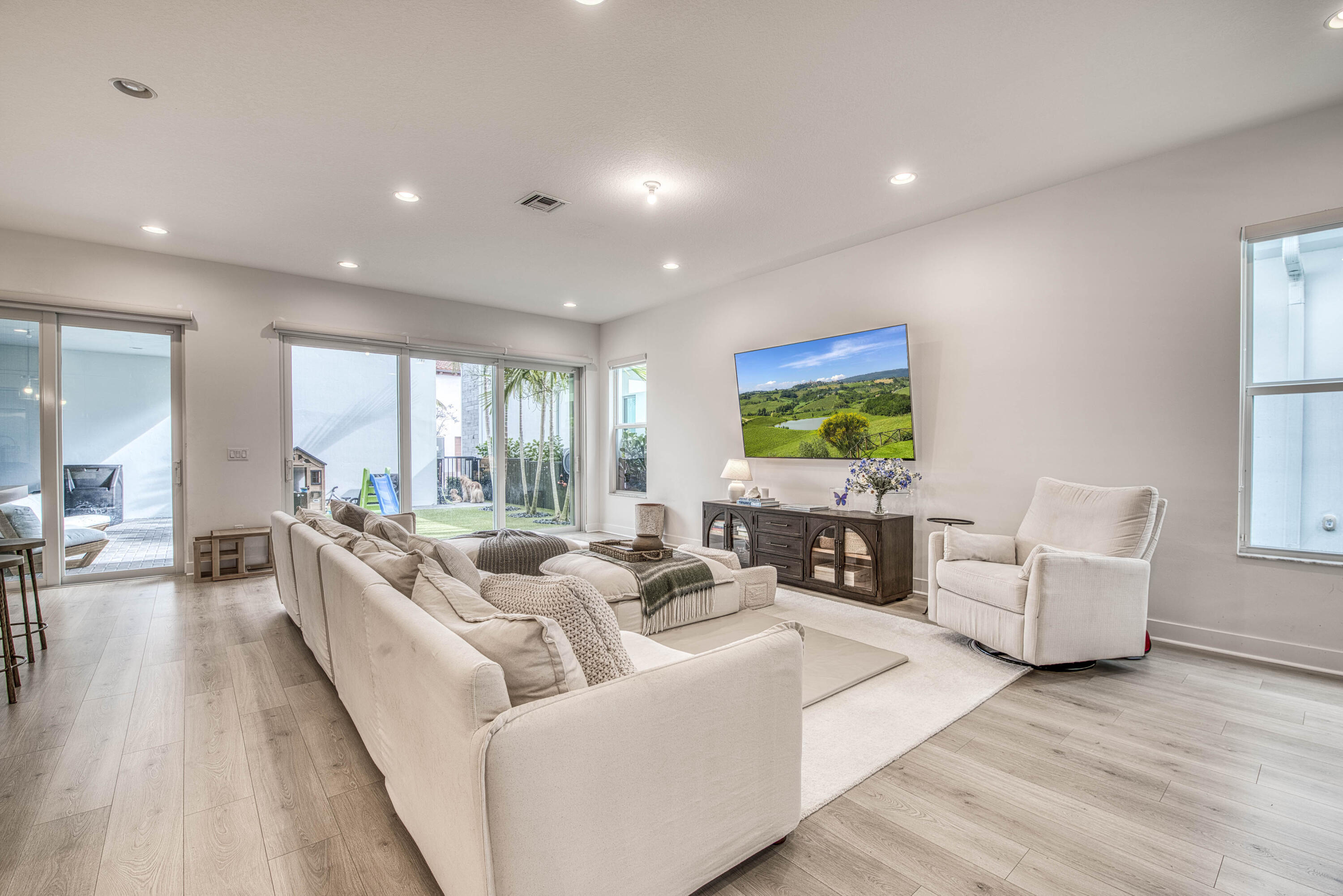 13104 Alton Road Palm Beach Gardens, FL 33418 - Photo 11 of 84 _IMG1377_HDR