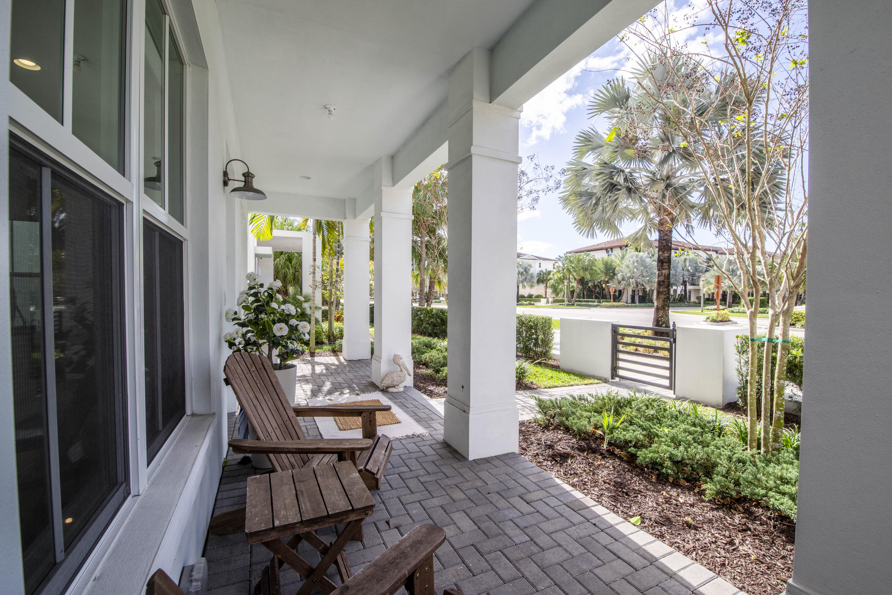 13104 Alton Road Palm Beach Gardens, FL 33418 - Photo 3 of 84 _IMG1166