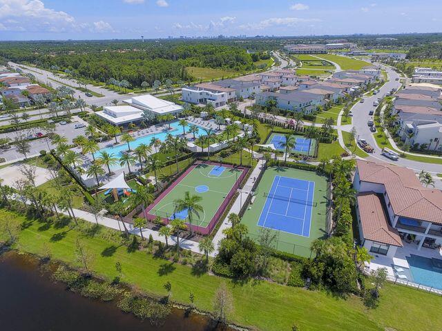 13104 Alton Road Palm Beach Gardens, FL 33418 - Photo 76 of 84 23