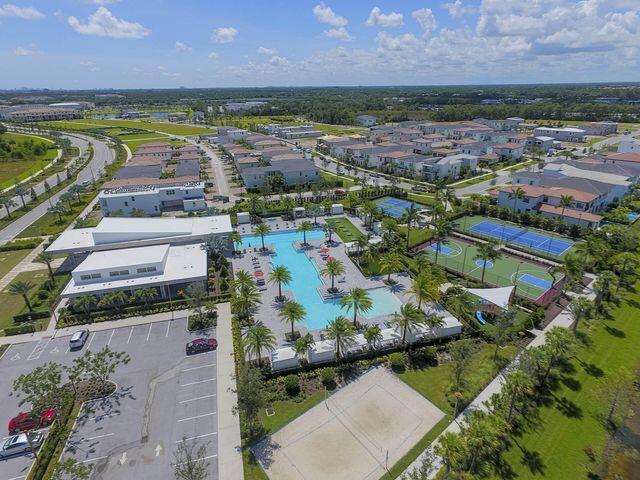 13104 Alton Road Palm Beach Gardens, FL 33418 - Photo 78 of 84 25
