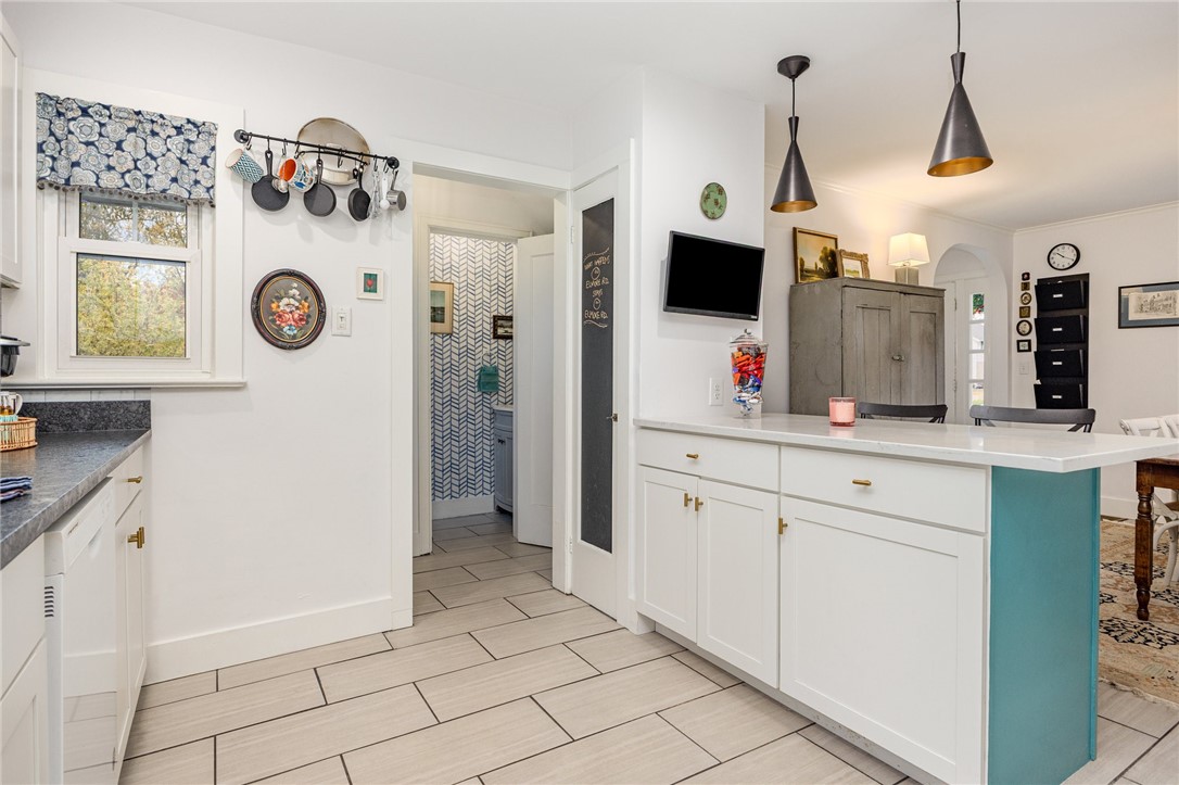 180 Elmore Road Brighton, NY 14618 - Photo 12 of 29