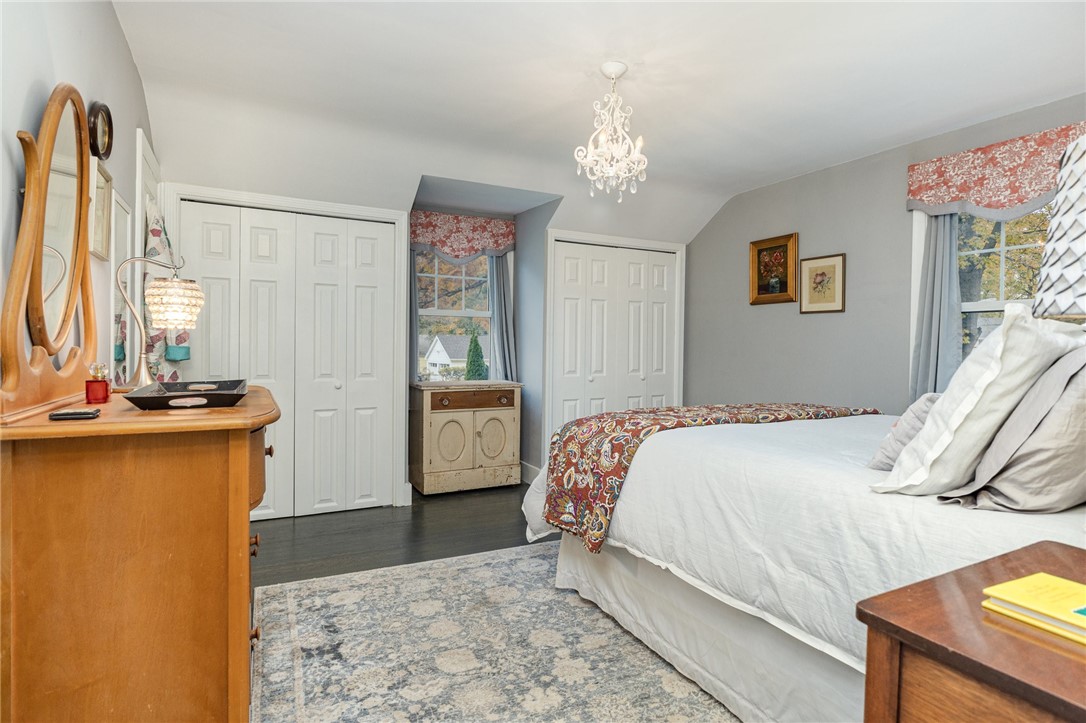 180 Elmore Road Brighton, NY 14618 - Photo 15 of 29