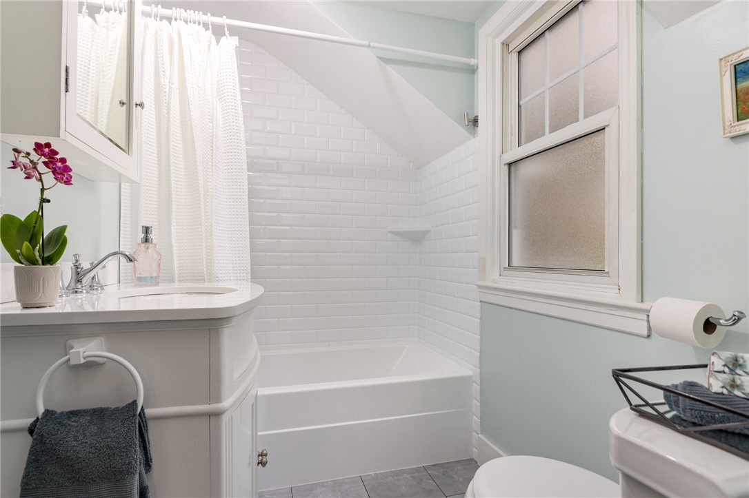 180 Elmore Road Brighton, NY 14618 - Photo 18 of 29