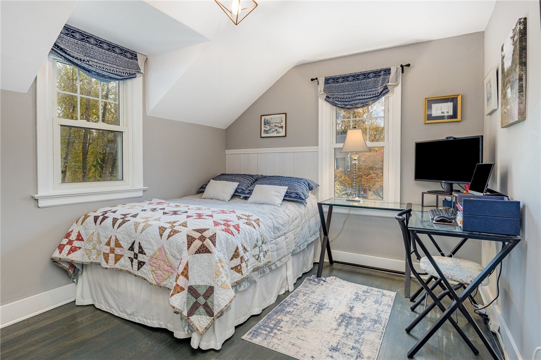 180 Elmore Road Brighton, NY 14618 - Photo 21 of 29