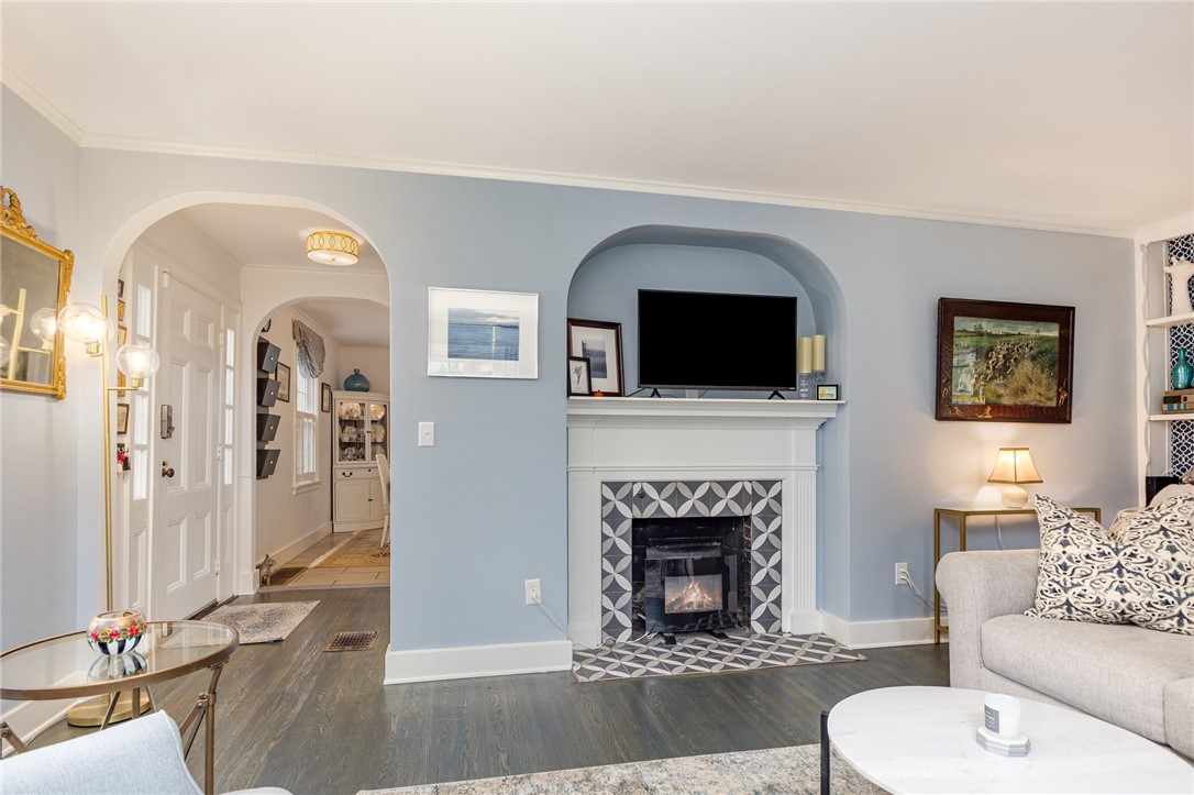 180 Elmore Road Brighton, NY 14618 - Photo 6 of 29