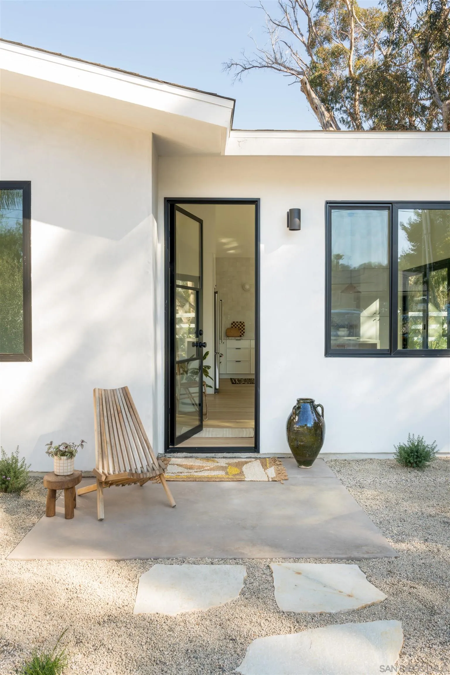 655 Lucylle Lane Encinitas, CA 92024 - Photo 3 of 23 a view of porch with seating space
