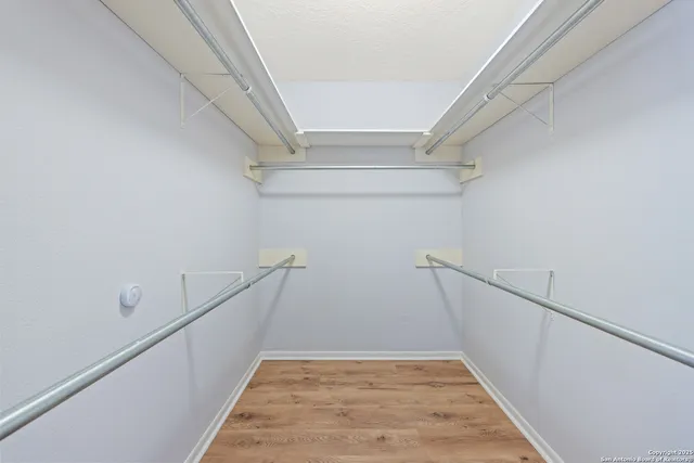 $450,000 | 126 Tanglewood Drive, Fredericksburg, TX 78624