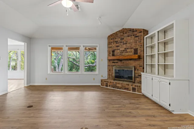 $450,000 | 126 Tanglewood Drive, Fredericksburg, TX 78624