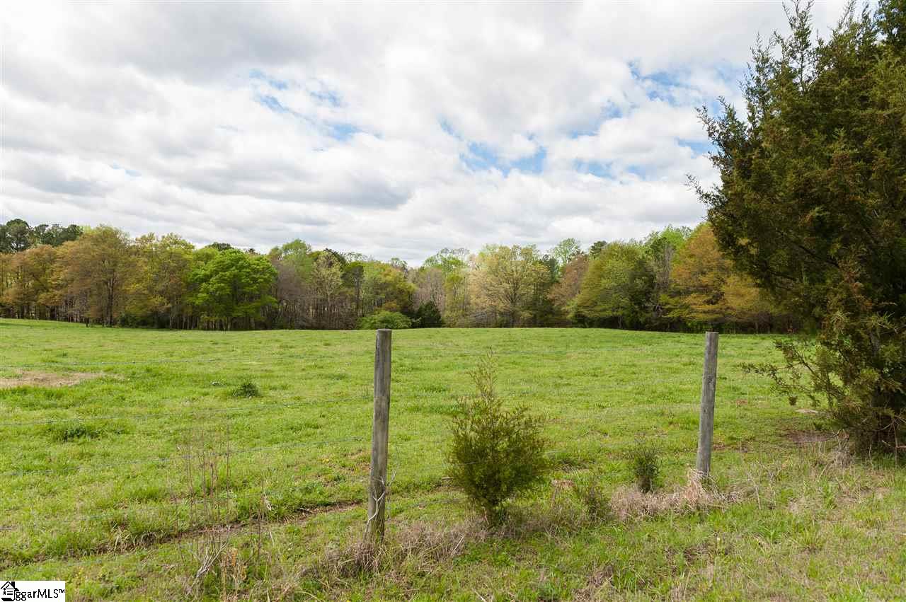 130 Blackstock Road Pauline, SC 29374 - Photo 9 of 36 Gallery Image 9