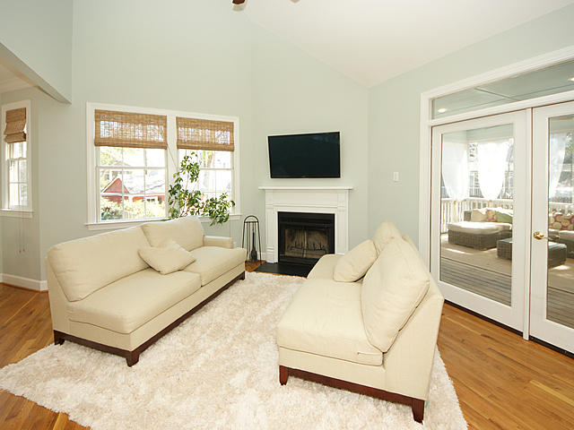 943 Pine Hollow Road Mount Pleasant, SC 29464 - Photo 2 of 33 13