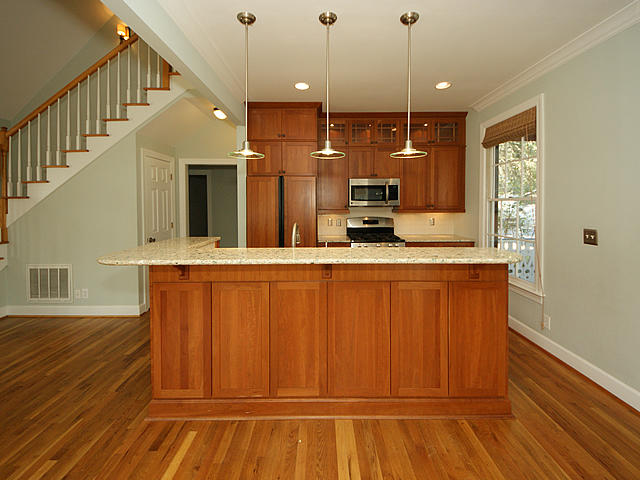 943 Pine Hollow Road Mount Pleasant, SC 29464 - Photo 12 of 33 10