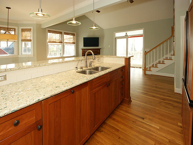 943 Pine Hollow Road Mount Pleasant, SC 29464 - Photo 14 of 33 07