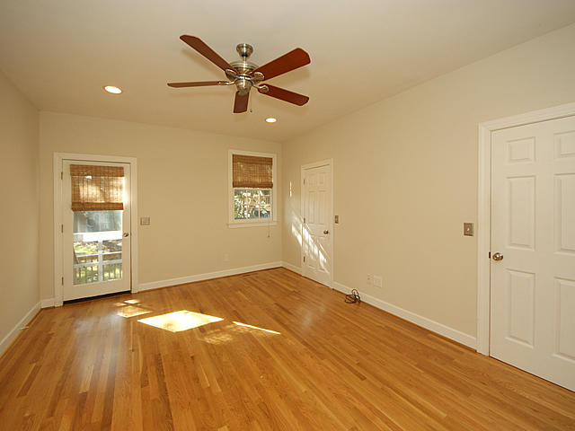 943 Pine Hollow Road Mount Pleasant, SC 29464 - Photo 23 of 33 27