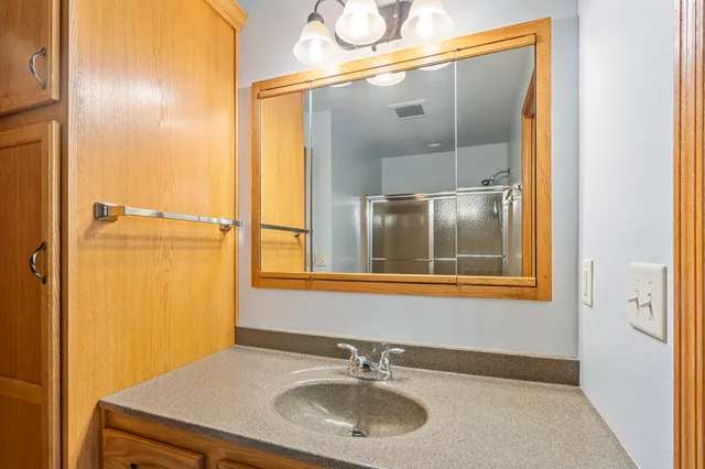 $425,000 | 1325 South Westhaven Drive, Oshkosh, WI 54904