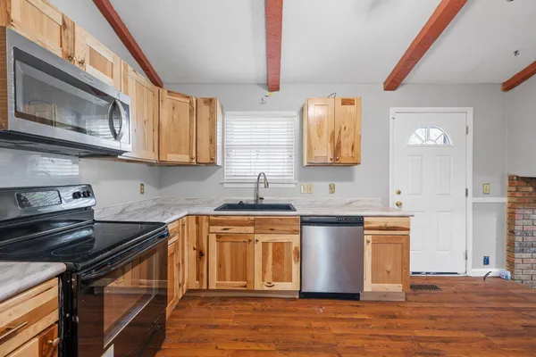 $399,000 | 9015 Potomac Drive, Chattanooga, TN 37421