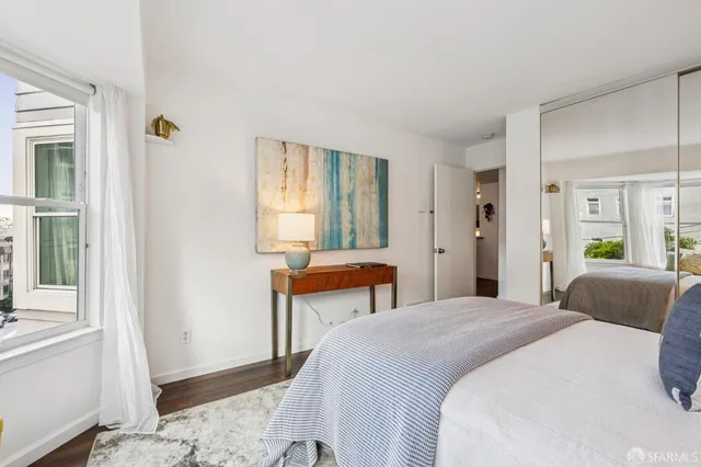 $899,000 | 1380 Greenwich Street, Unit 203, San Francisco, CA 94109