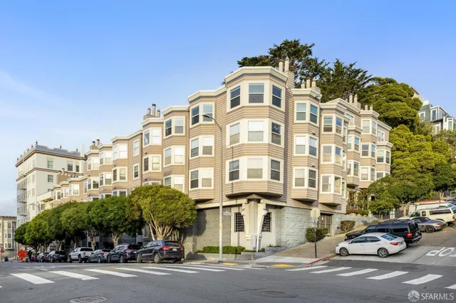 $899,000 | 1380 Greenwich Street, Unit 203, San Francisco, CA 94109