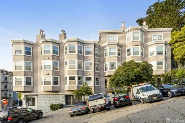 $899,000 | 1380 Greenwich Street, Unit 203, San Francisco, CA 94109
