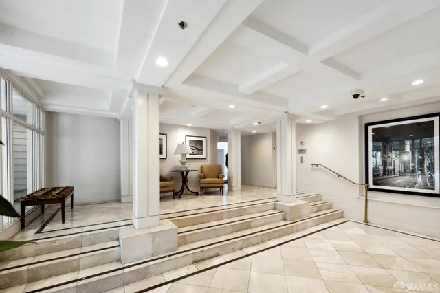 $899,000 | 1380 Greenwich Street, Unit 203, San Francisco, CA 94109