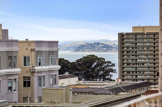 $899,000 | 1380 Greenwich Street, Unit 203, San Francisco, CA 94109