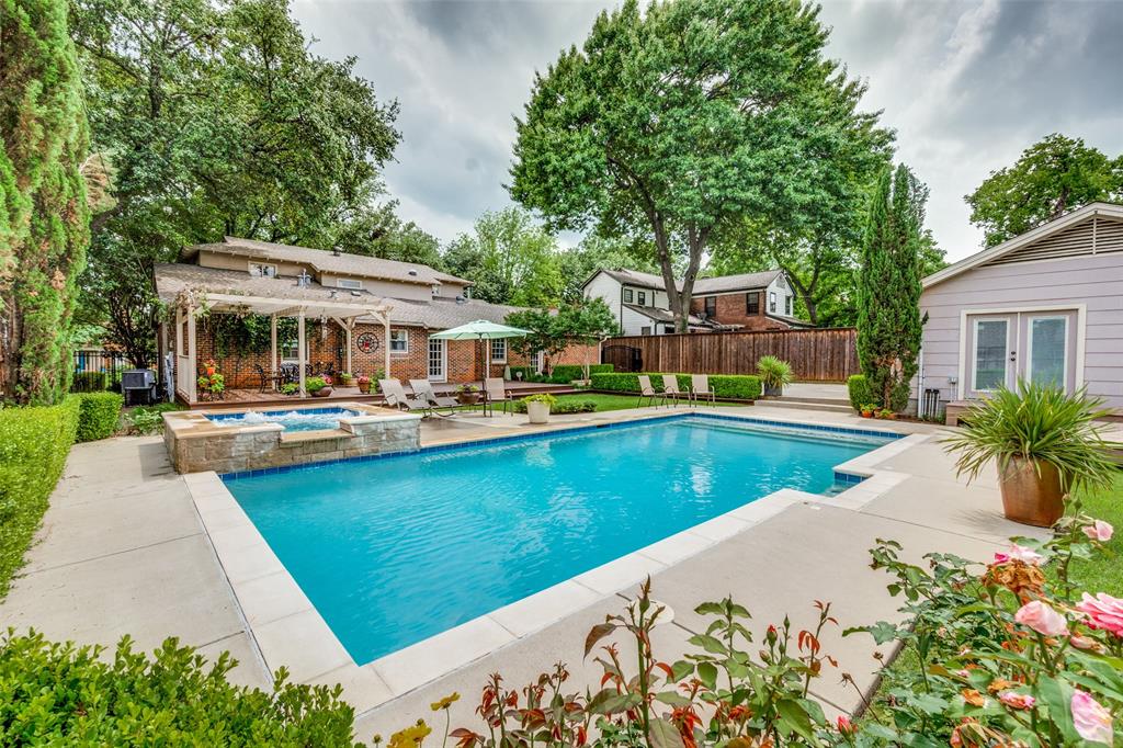 1823 West Colorado Blvd