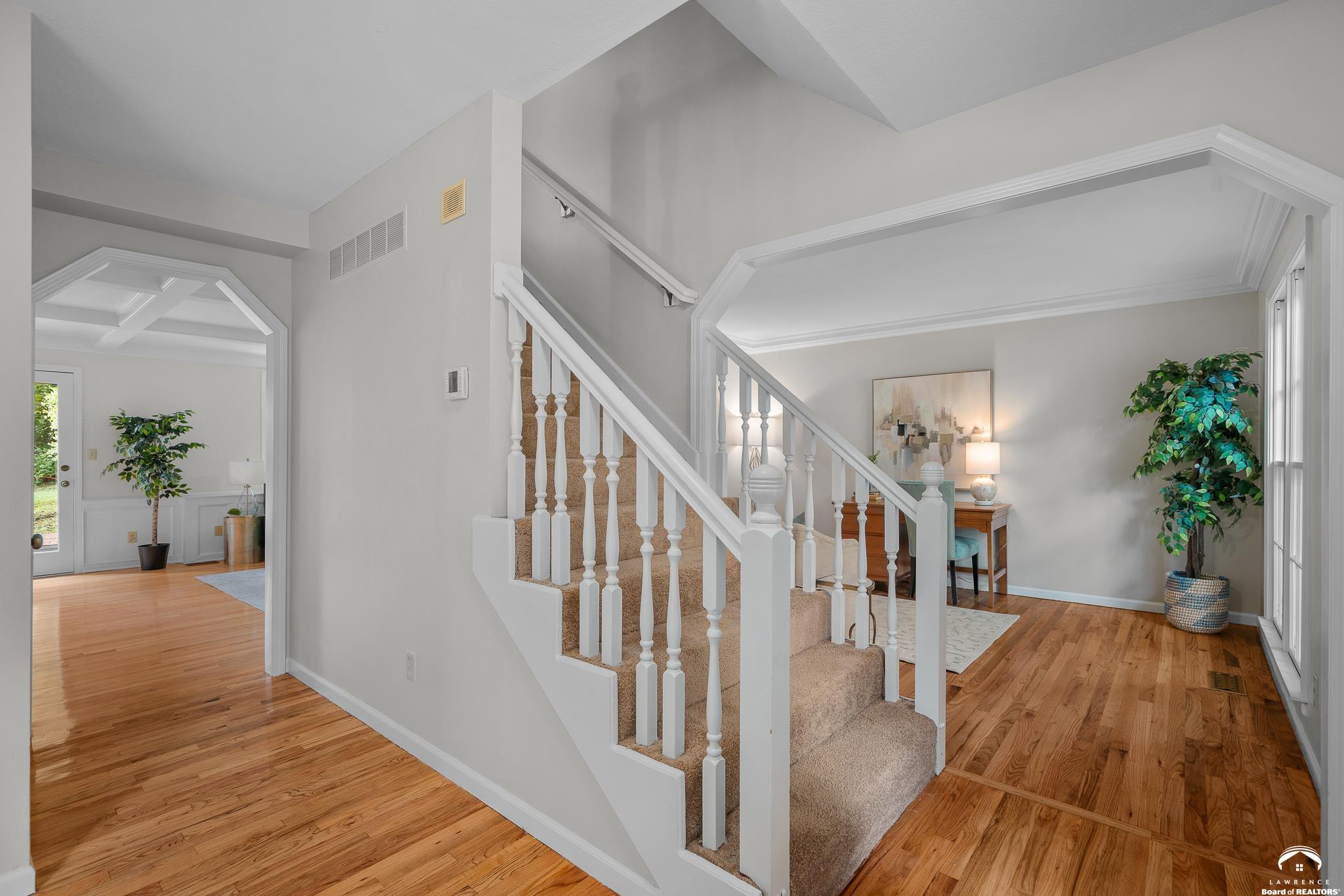 4512 Cedar Ridge Court Lawrence, KS 66049 - Photo 7 of 71 Gallery Image 7
