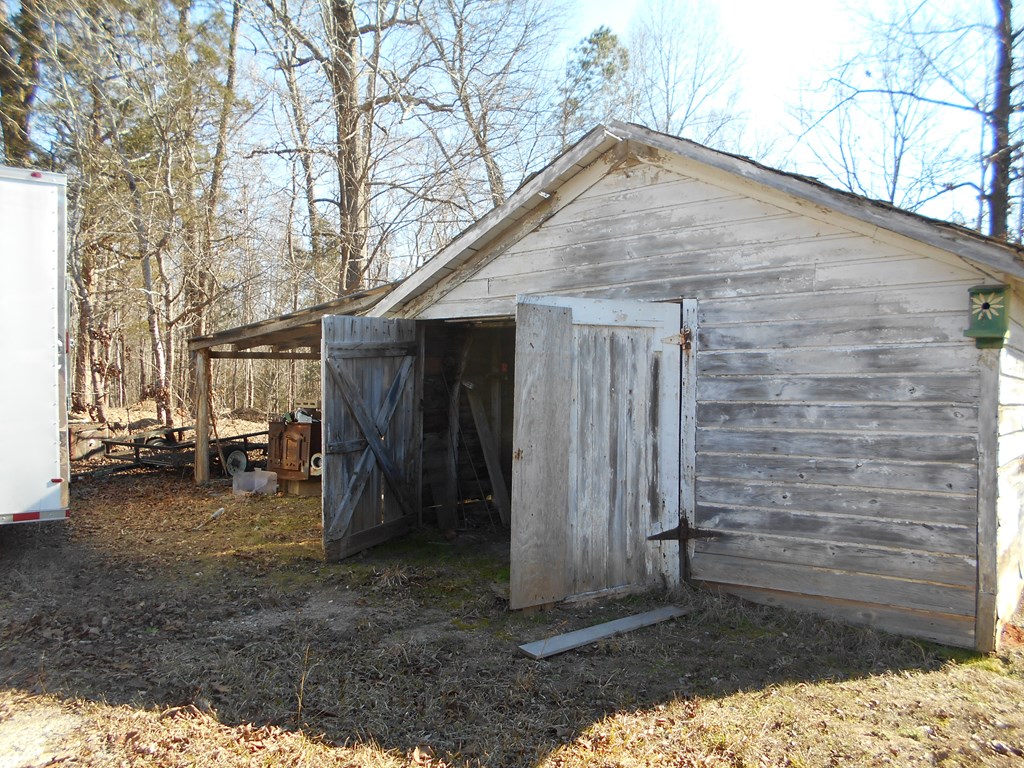 104 Smith St Extension Ware Shoals, SC 29692 - Photo 37 of 39 Gallery Image 37