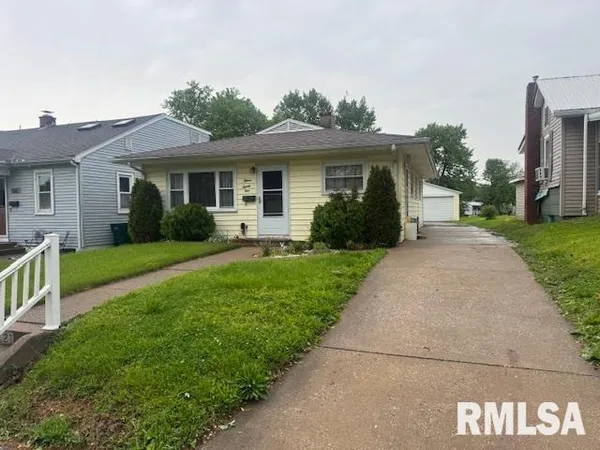 $115,000 | 1521 Cherry Street, Quincy, IL 62301