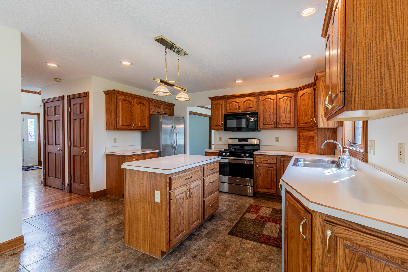 302 Prairie Lane Princeton, IL 61356 - Photo 8 of 48 Gallery Image 8